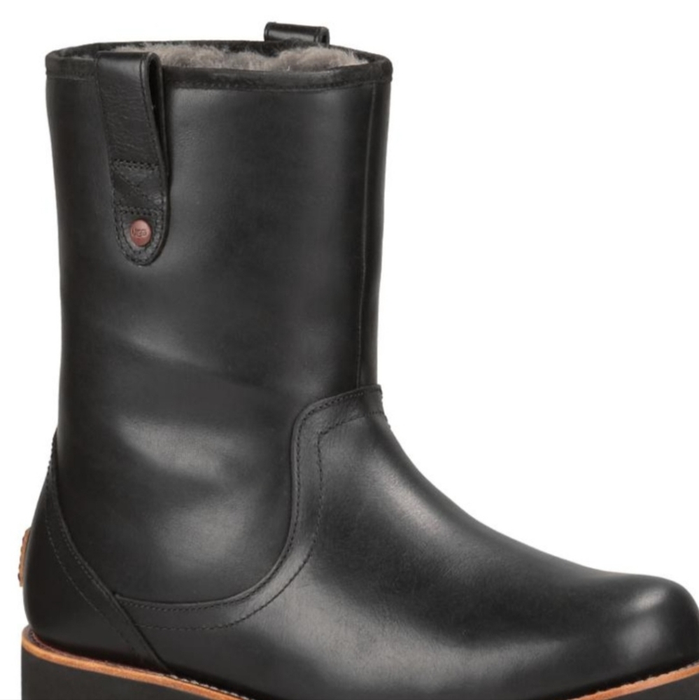 Ugg mens Stoneman sz 13 New beautiful discontinued